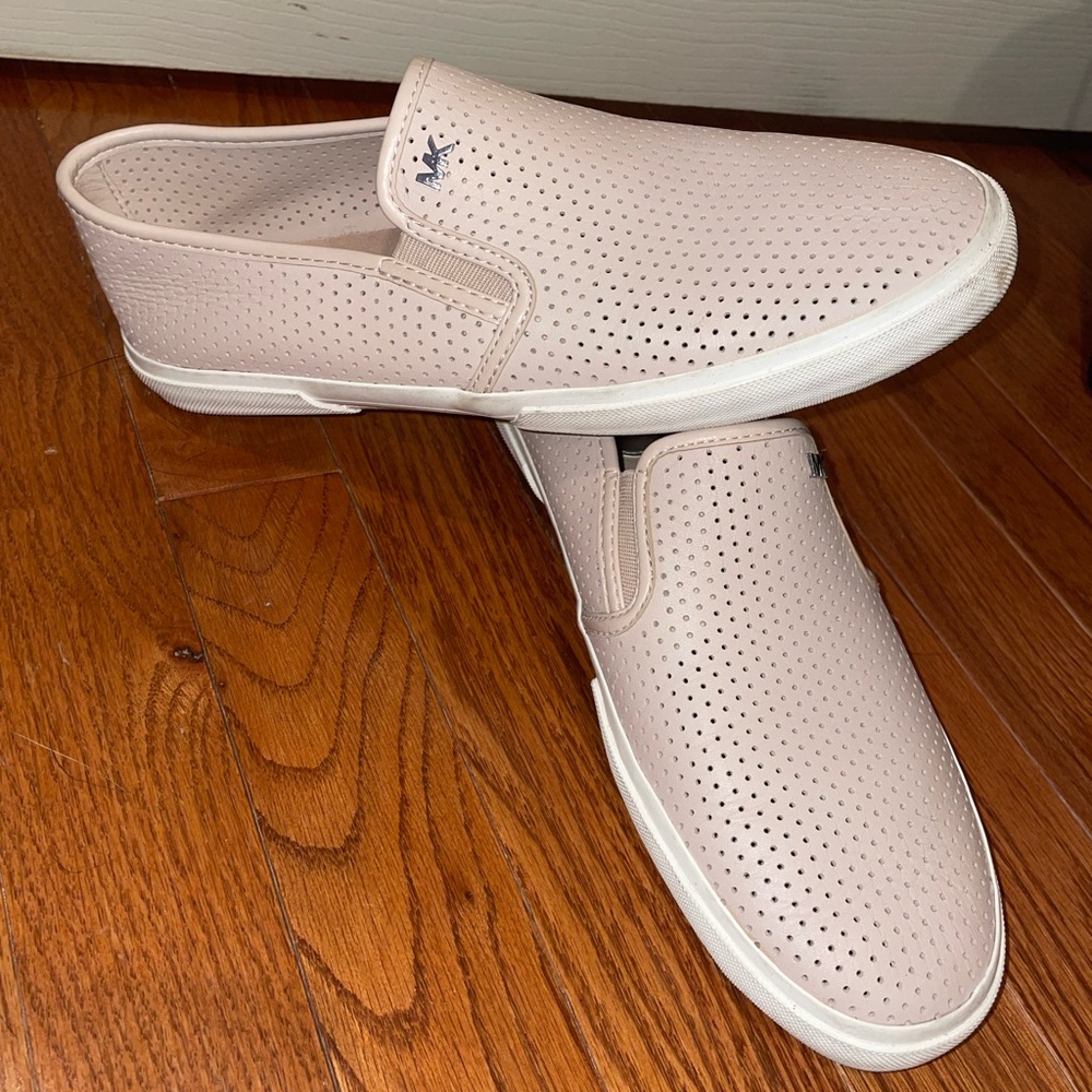 Pale pink michael kors slip on shoes